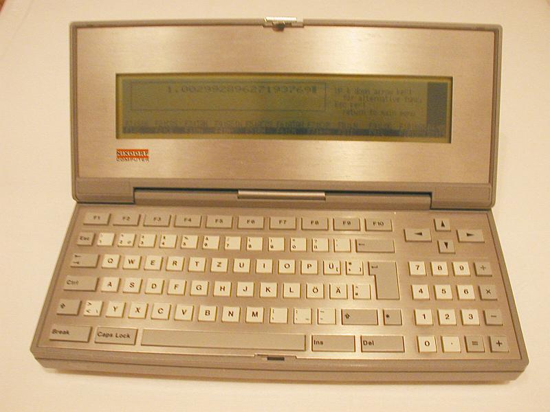 Siemens Nixdorf PC 05 (2).jpg